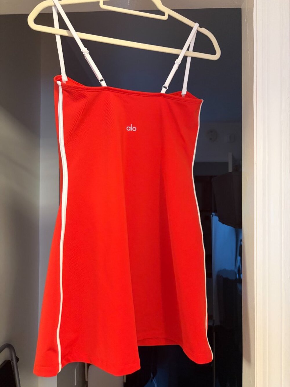 Alo Airbrushed Streamlined Dress - Picture 3 of 3